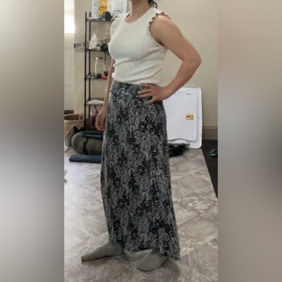 Maxi skirt - Picture 1 of 2